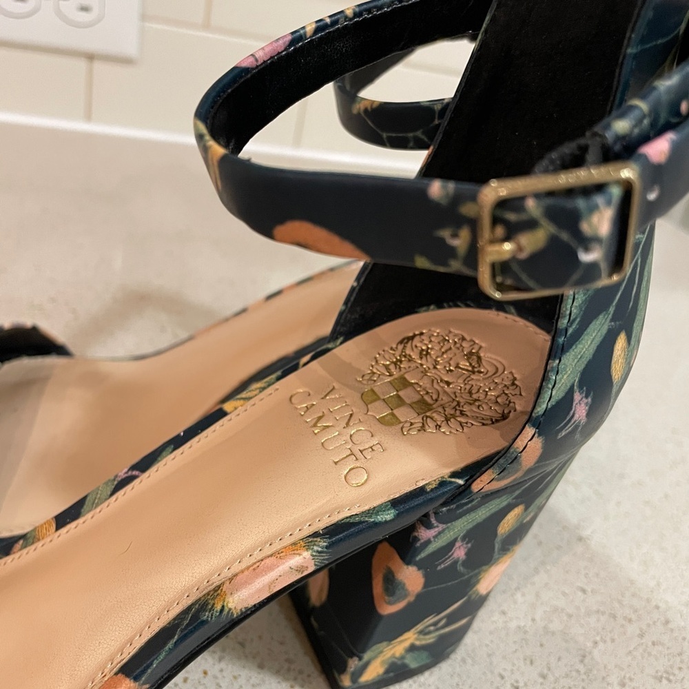 Vince Camuto Floral Heels - Picture 9 of 16